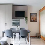 The Best Rent - Modern Apartment With Balcony In Maciachini