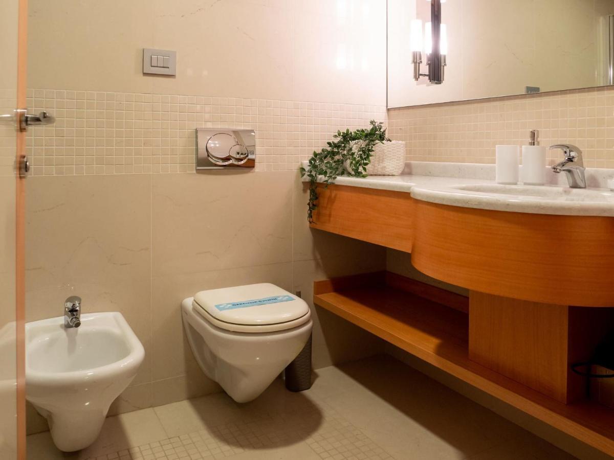 The Best Rent - Modern With Balcony In Maciachini Apartment Mailand